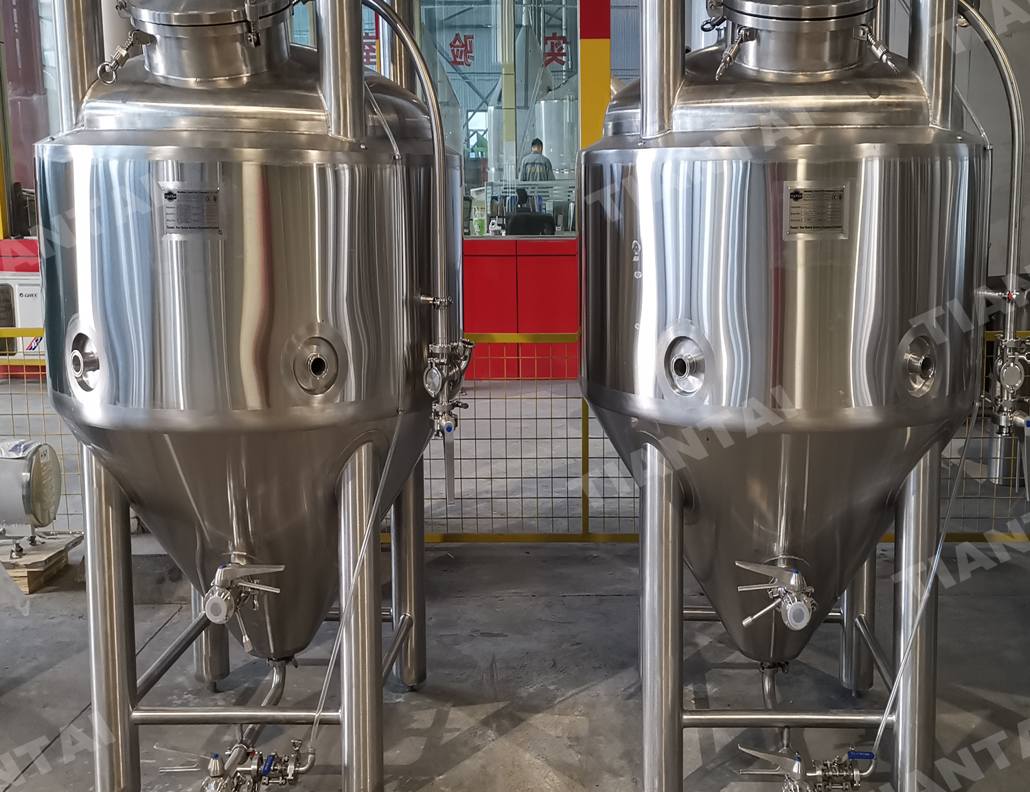  500L stacked stainless steel Fermenters